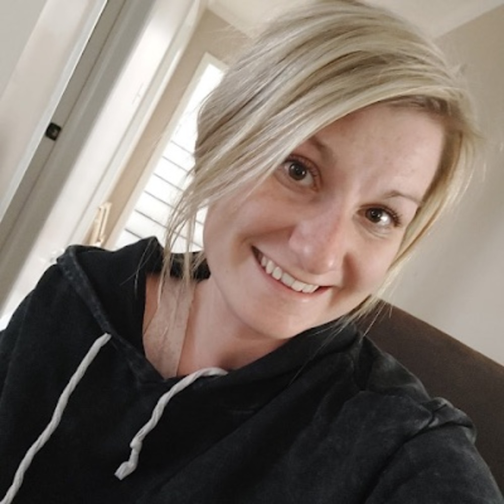 Meet your Posher, Caitlyn